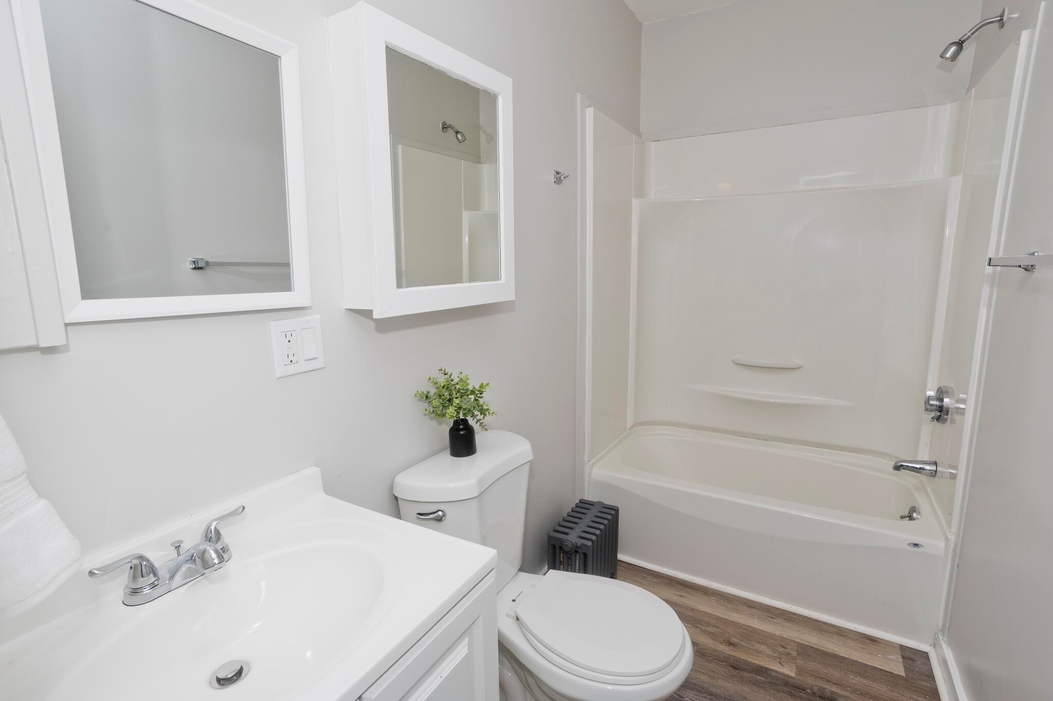 Building Photo - 68 Ottawa St