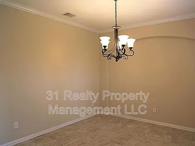 Building Photo - 18435 Weeping Spring Dr