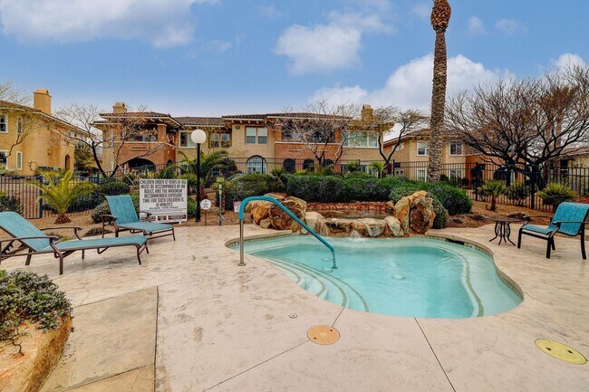 Building Photo - AWESOME SUMMERLIN CONDO IN GATED CORONADO ...