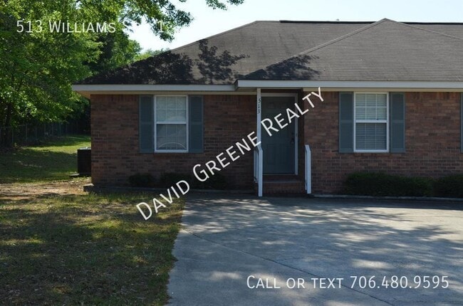 Building Photo - 513 Williams St