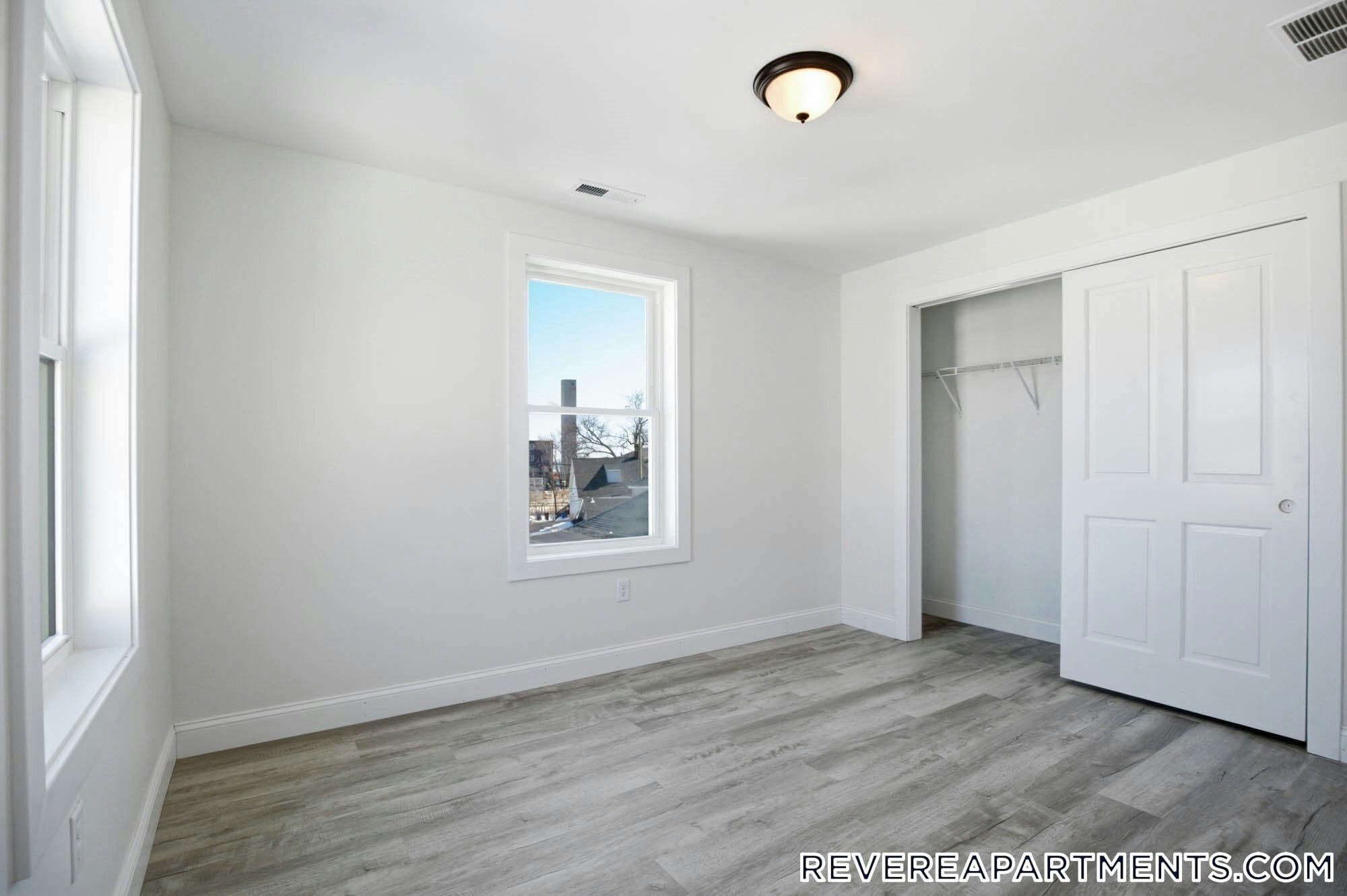 Building Photo - 23 Blake St