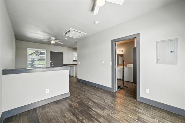 Building Photo - 903 Fannin St