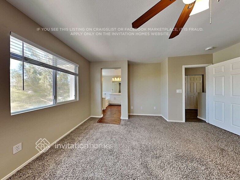 Building Photo - 1159 Maple Pines Ave