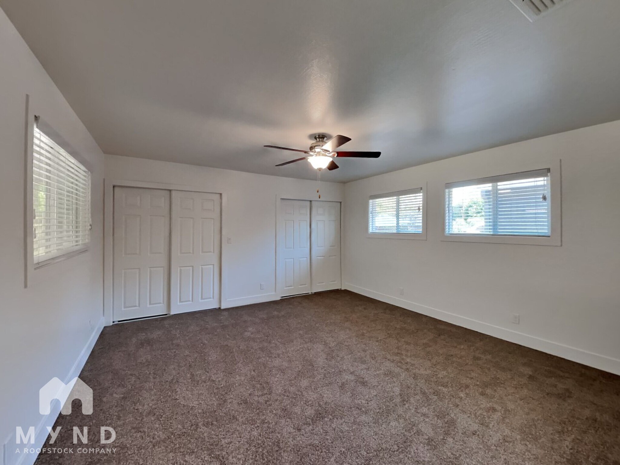 Building Photo - 2428 Drayton Dr