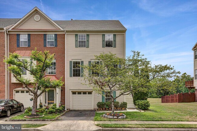 Building Photo - 21639 Kings Crossing Terrace