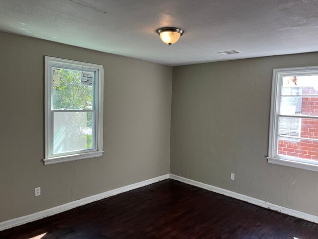 Building Photo - **UPCOMING**Total Electric 2 Bedroom / 1 B...