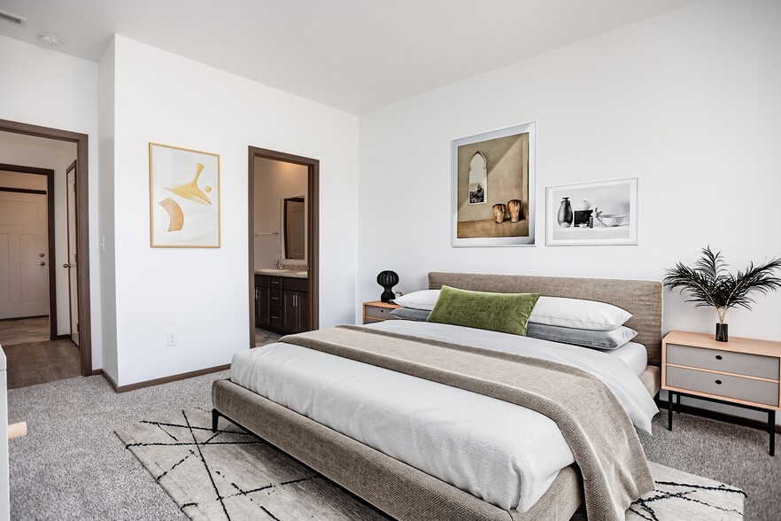 Building Photo - Willowbrook Village