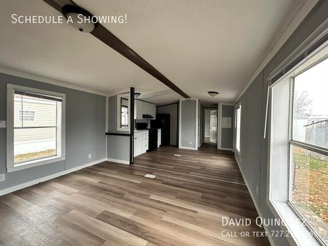 Building Photo - 4614 E Old Trail Rd