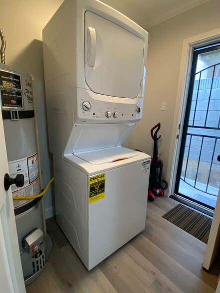 Laundry - 1522 Princeton St