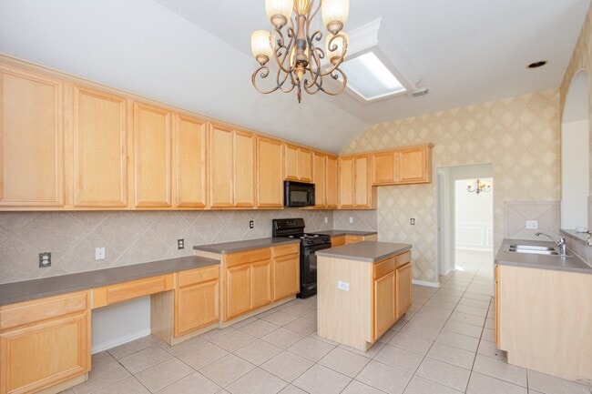 Building Photo - 4319 Dow Way