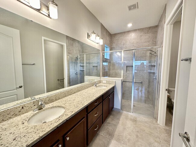 Building Photo - 2491 Treasure Cay Ln