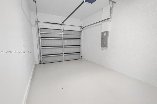 Building Photo - 4417 28th St SW