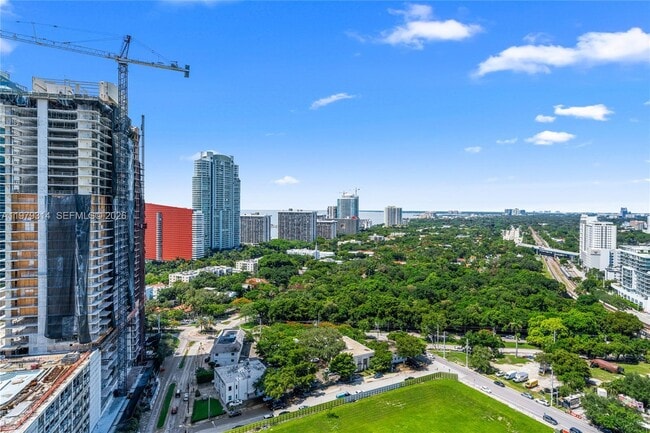 Building Photo - 1300 S Miami Ave