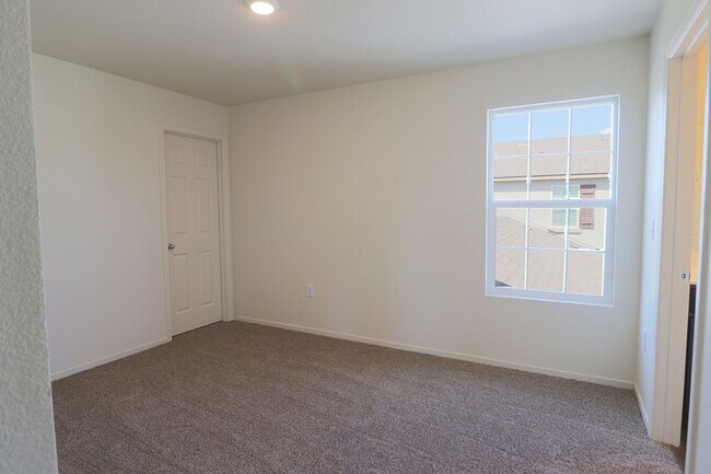 Building Photo - 9628 Nautical Mile Rd