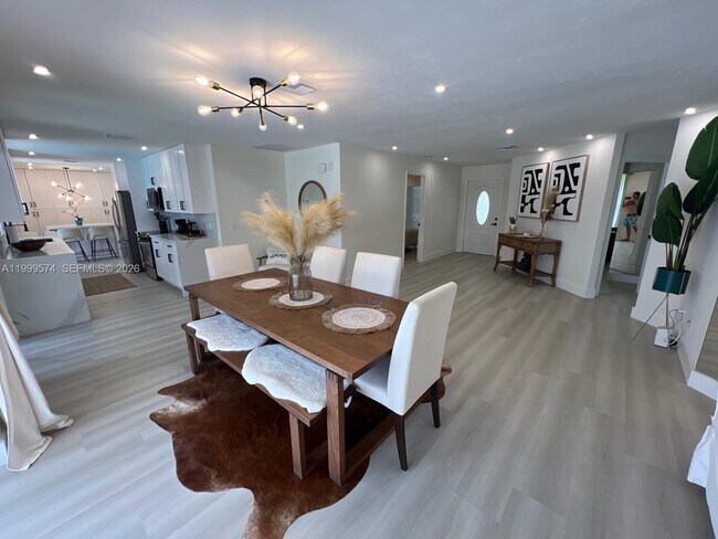 Building Photo - 503 Jackson Ave