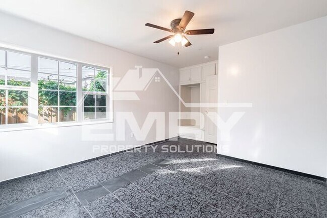 Building Photo - Upgraded 2 Bedroom 1 Bathroom for Rent Ferris Ave Los Angeles