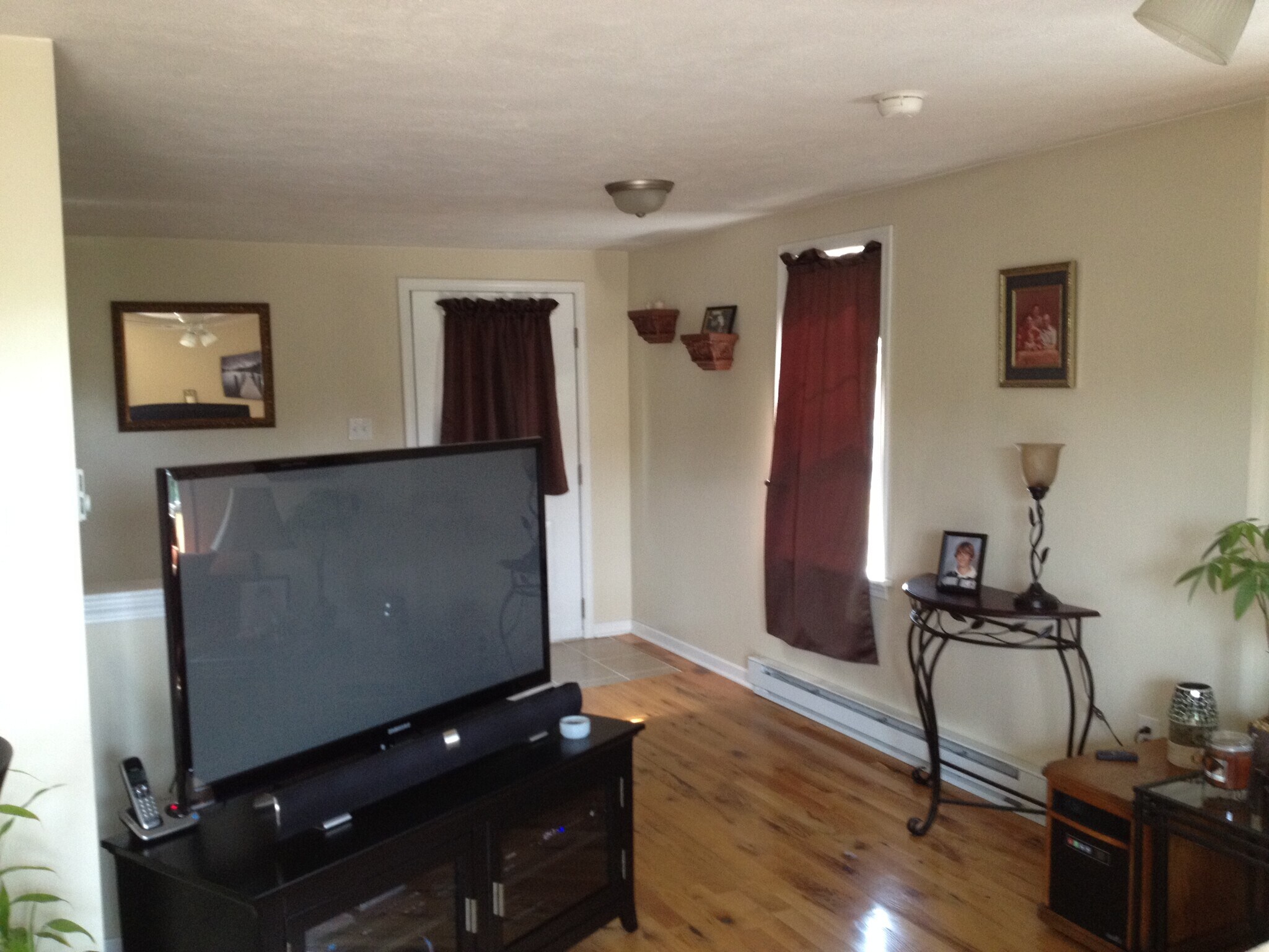 Building Photo - 946 Buena Vista Boulevard