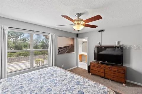 Building Photo - 2720 Retreat View Cir