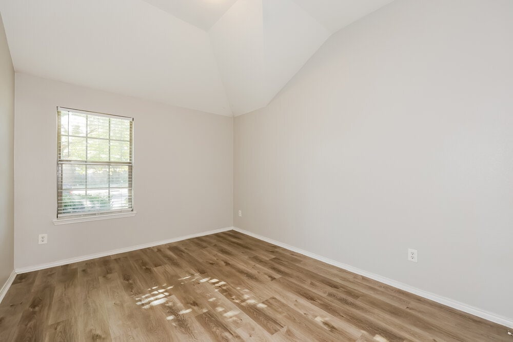 Building Photo - 1357 Illinois Ave