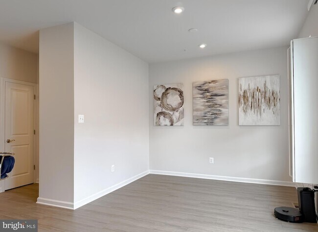 Building Photo - 23332 Sugar Pine Ln