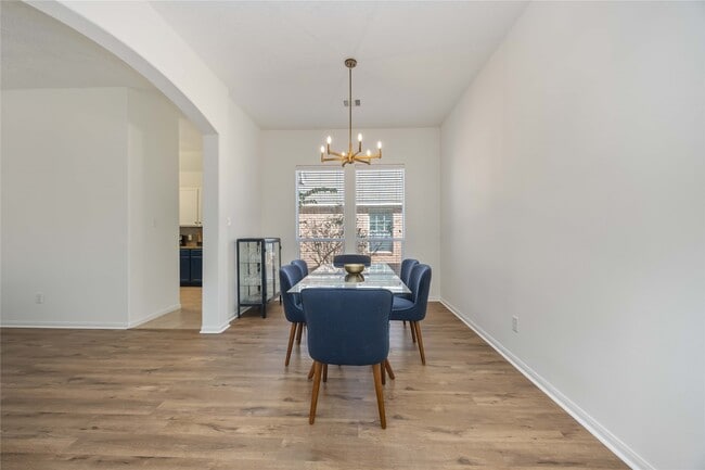 Building Photo - 11718 Fortune Park Dr