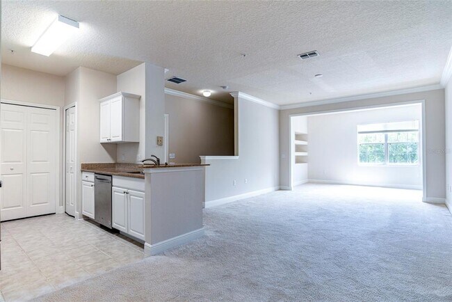 Building Photo - 330 Southern Pecan Cir