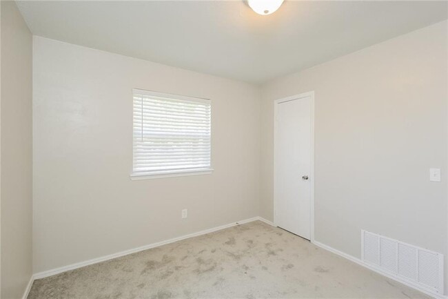 Building Photo - 1153 Elmhurst St