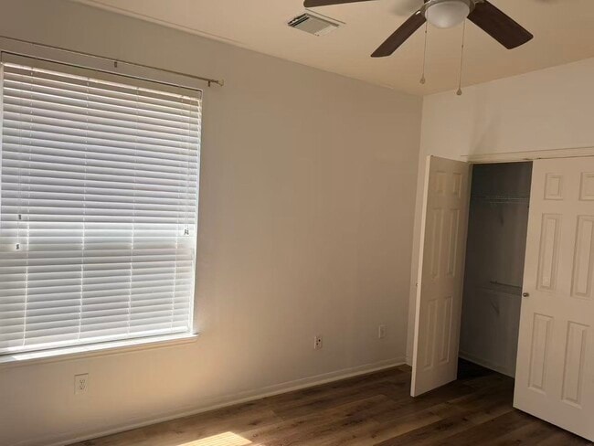 Building Photo - 26327 Whittmore Fields Dr