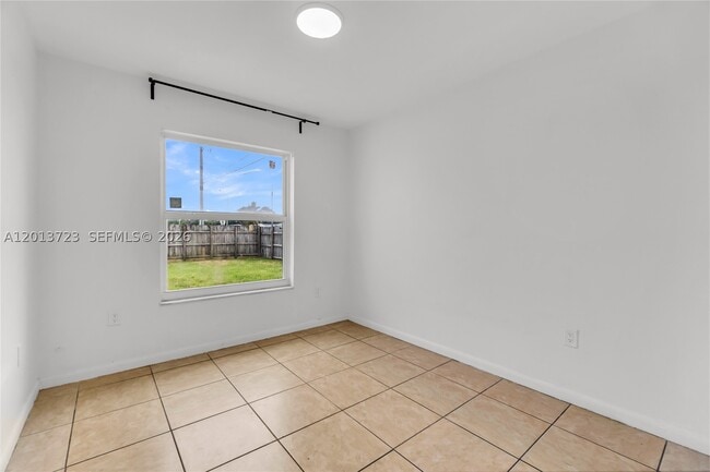 Building Photo - 3632 NW 194th St