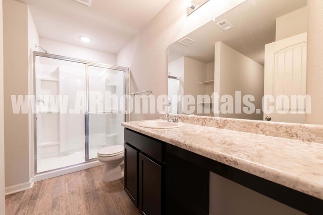 Building Photo - 1140 Rockwell Dr