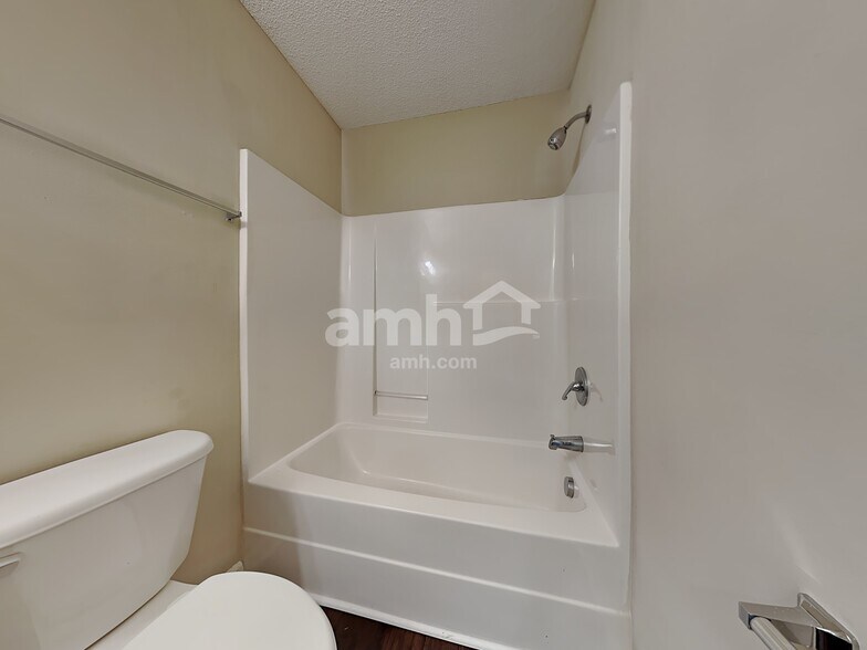 Building Photo - 295 Hialeah Ct