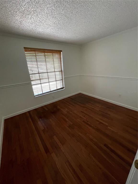 Building Photo - 16131 Manorwood Cir