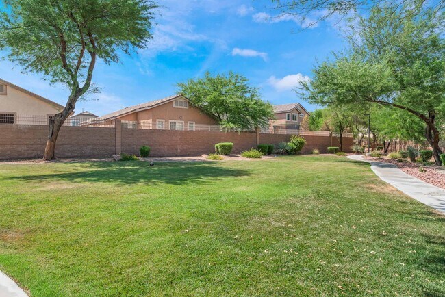 Building Photo - Beautiful 3 Bedroom Home for Rent in North Las Vegas