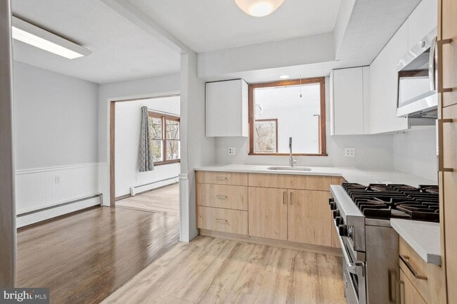 Building Photo - 26 Worrell Rd