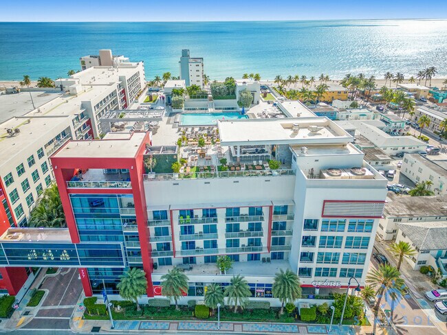 Building Photo - 777 N Ocean Dr