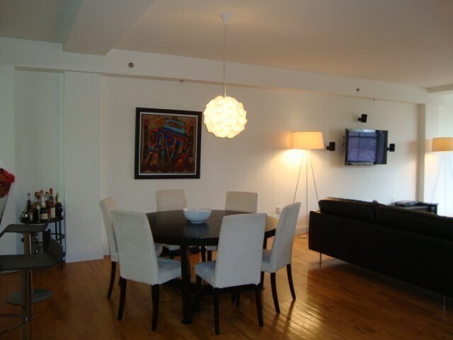 Building Photo - 110 Cypress St