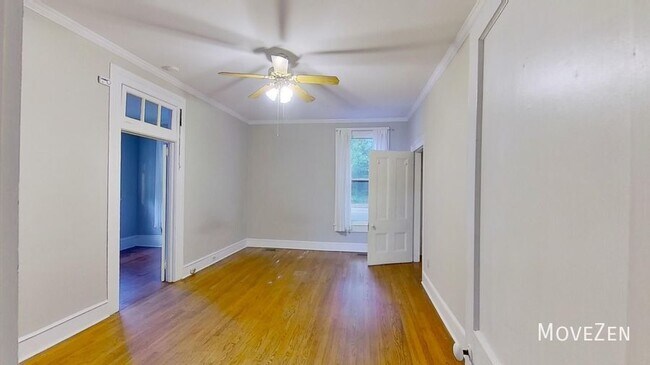 Building Photo - 604 N Blount St