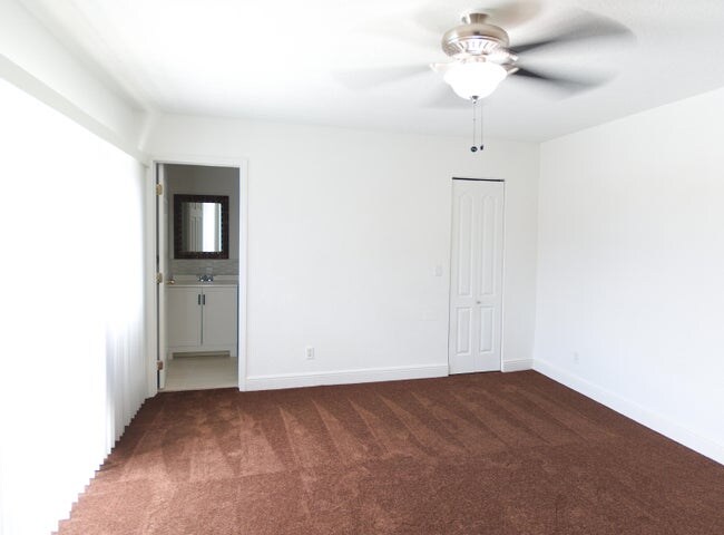 Building Photo - 4225 Turnberry Cir