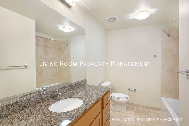 Building Photo - 2335 NW Raleigh St