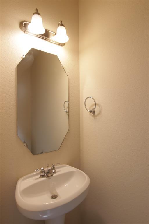 Building Photo - 3714 Aldridge Dr