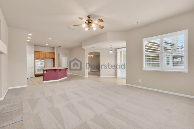 Building Photo - 9713 Toscano Dr