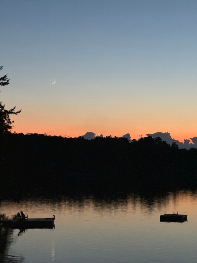 Building Photo - 3 Pond Rd