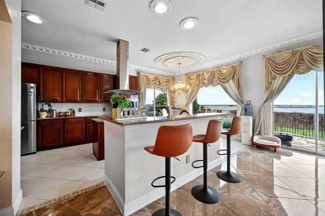 Building Photo - 5218 Lake Terrace Ct