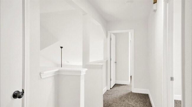 Building Photo - 641 Fort Thomas Pl