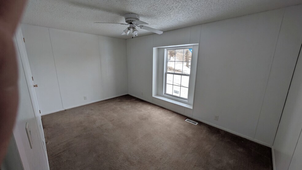 Bedroom #3 - 5237 Highway NN