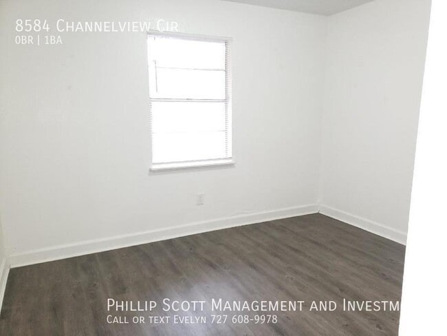 Building Photo - 8584 Channelview Cir