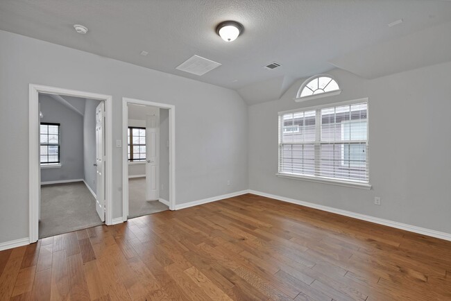 Building Photo - Large 2 Story in Northwest Fort Worth!