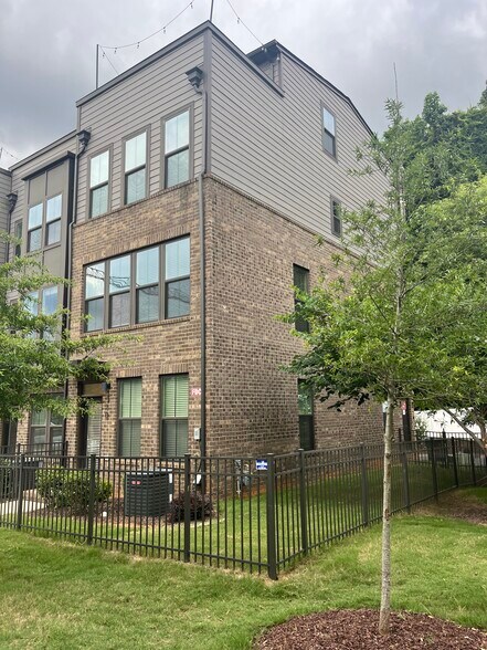 Building Photo - 310 Music Hall Way