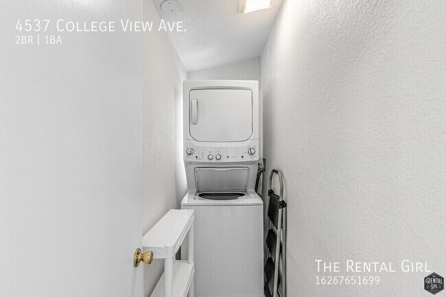 Building Photo - 4537 College View Ave