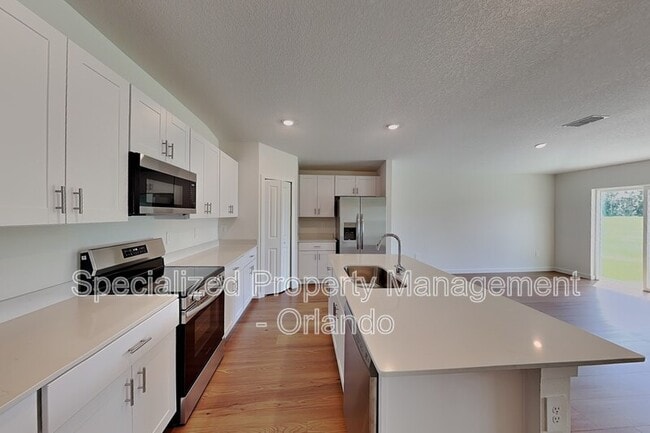 Building Photo - 4838 NW 16th Ln